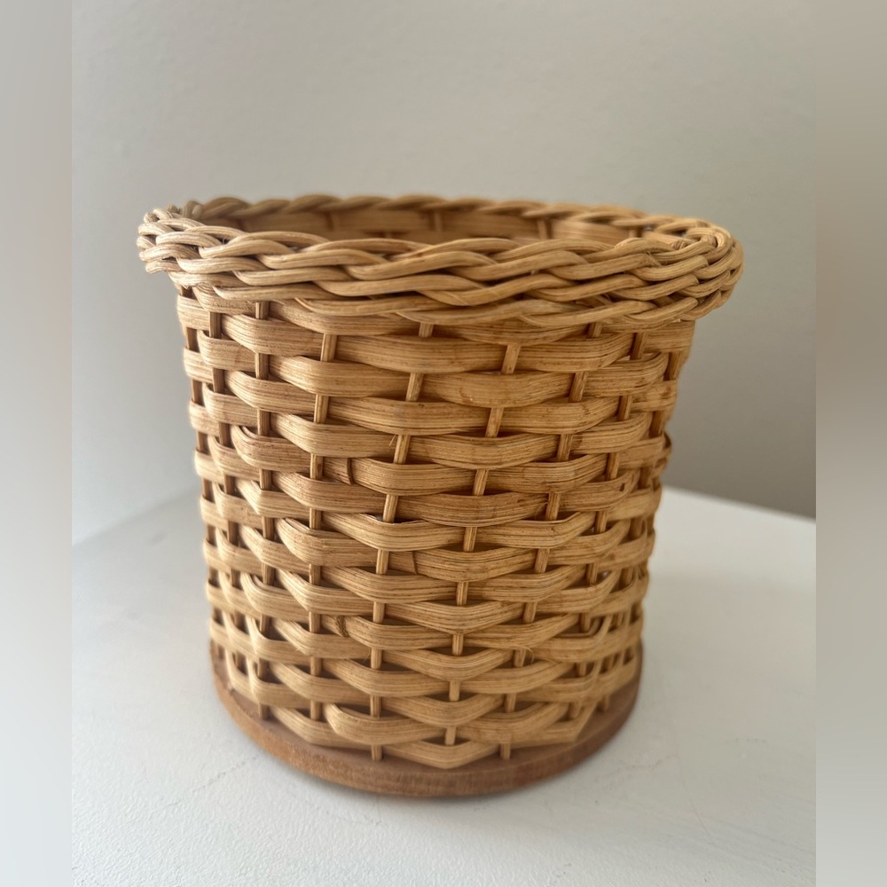 Handmade Small 4.5” Basket | Signed Phyllis Knutson | For Thee By Me Basketry